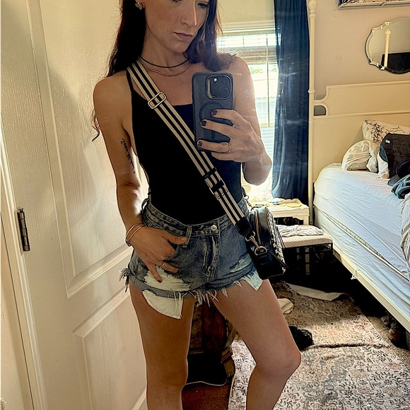 MEET YOUR MAGIC SHOE FAIRY. MAKE YOUR WISHLIST COME TRUE. - Picture 3 of 9